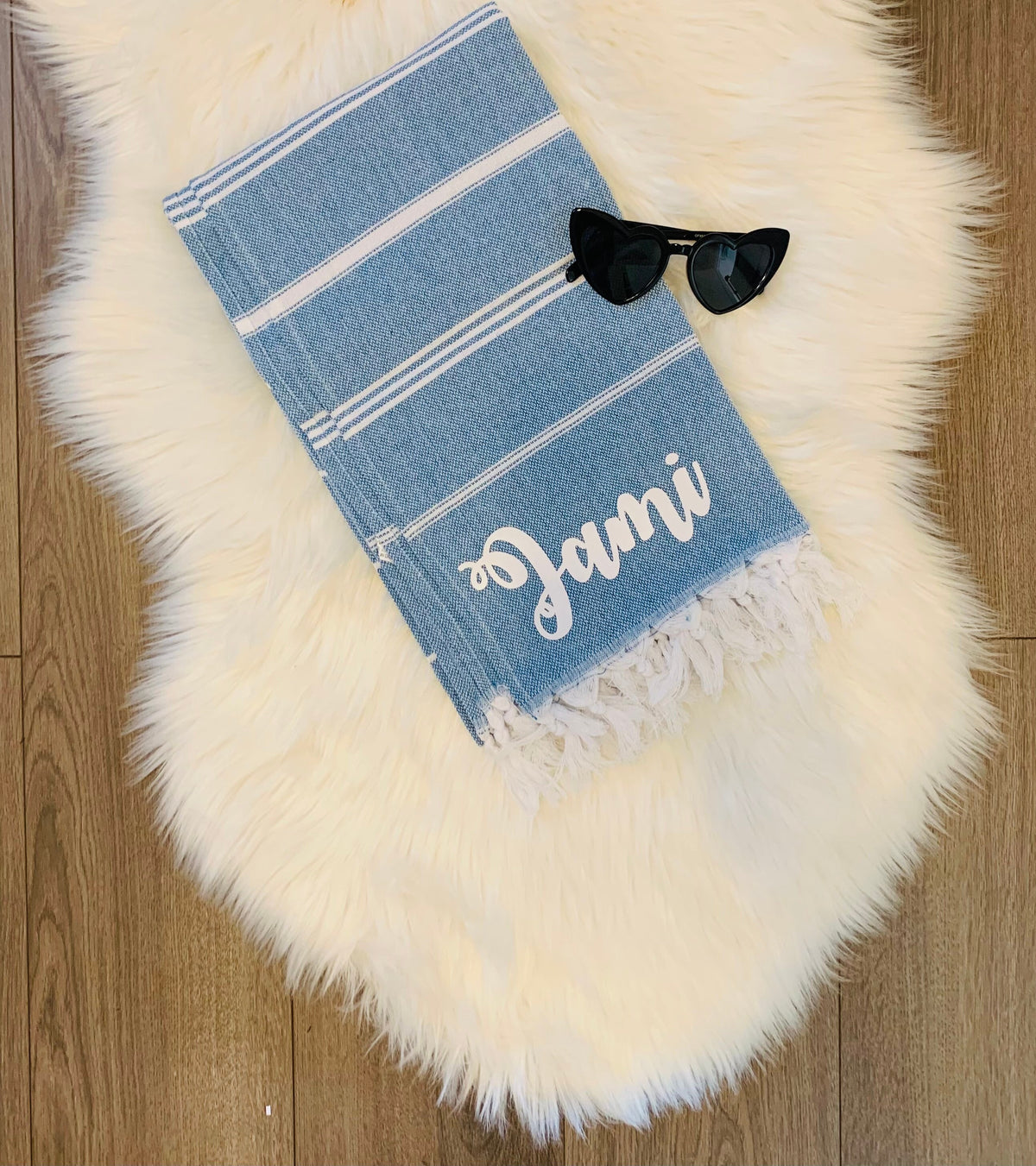 Personalized Turkish Towel – Custom Name Hammam Towel, Soft Cotton Peshtemal, Lightweight Beach & Bath Towel, Bridesmaid Gift, Travel Towel