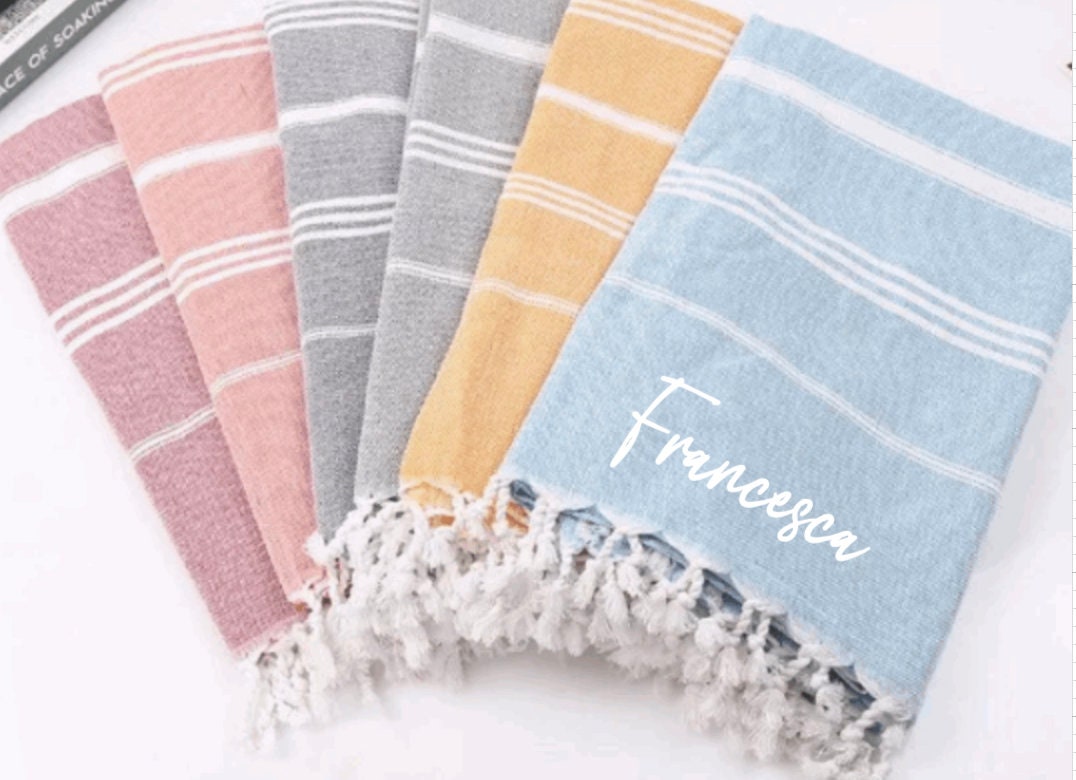 Personalized Turkish Towel – Custom Name Hammam Towel, Soft Cotton Peshtemal, Lightweight Beach & Bath Towel, Bridesmaid Gift, Travel Towel
